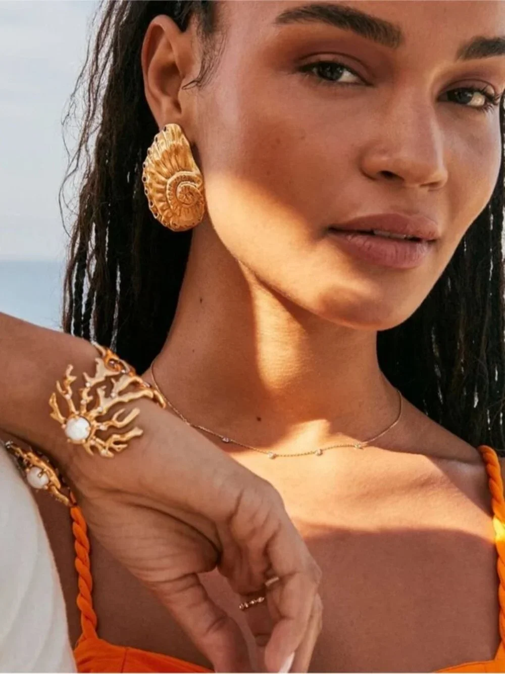 NWT Kendra Scott Shea Statement Cuff Bracelet in Vintage Gold sz M/L runs small